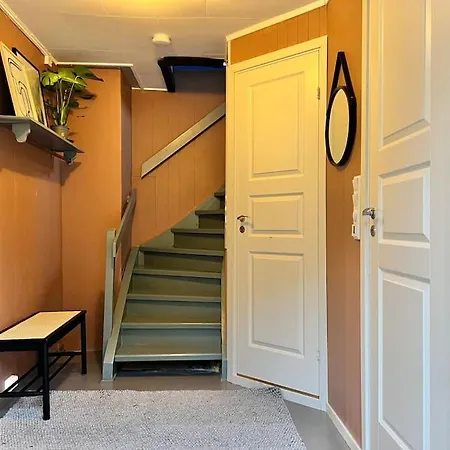 Lofoten Fjord House - Mountain & Seaview Vakantiehuis *